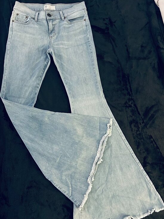 Free People Denim - Free People We The Free, Penny Pull-On Flare Jeans Light Wash